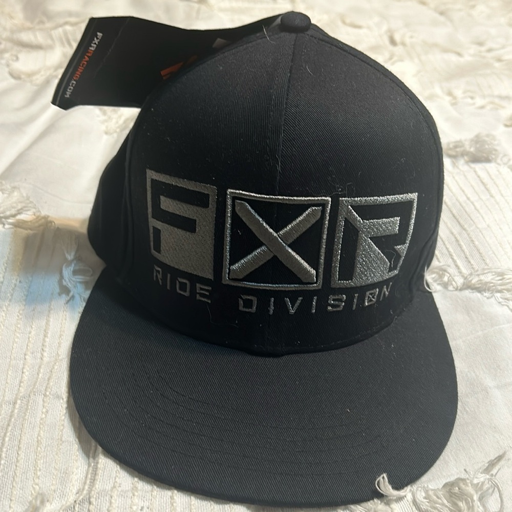 FXR men’s brand new hat
